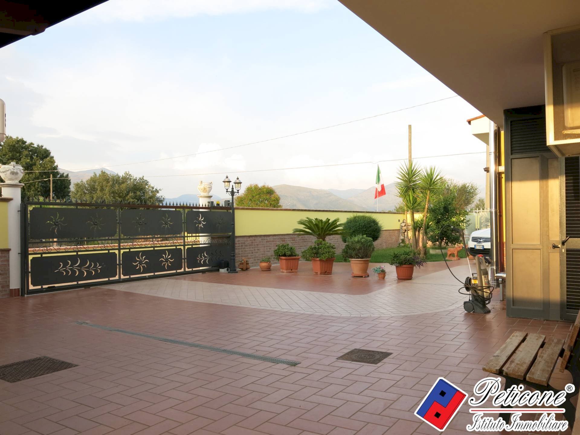 Foto 1 - Villa Via Portaturo, Fondi - foto 1