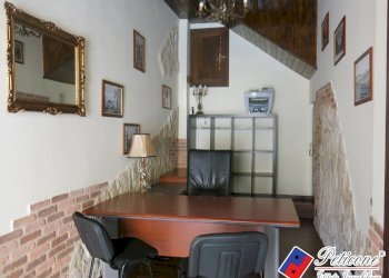 Foto 3 - Commercial Premises Via oberdan, Fondi - photo 3