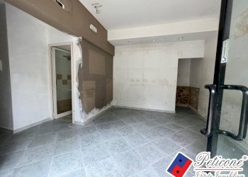 Foto 2 - Commercial Premises Viale regina margherita, Fondi - photo 2