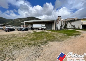 Foto 2 - Locale Commerciale Via Appia Monte San Biagio, Monte San Biagio - foto 2