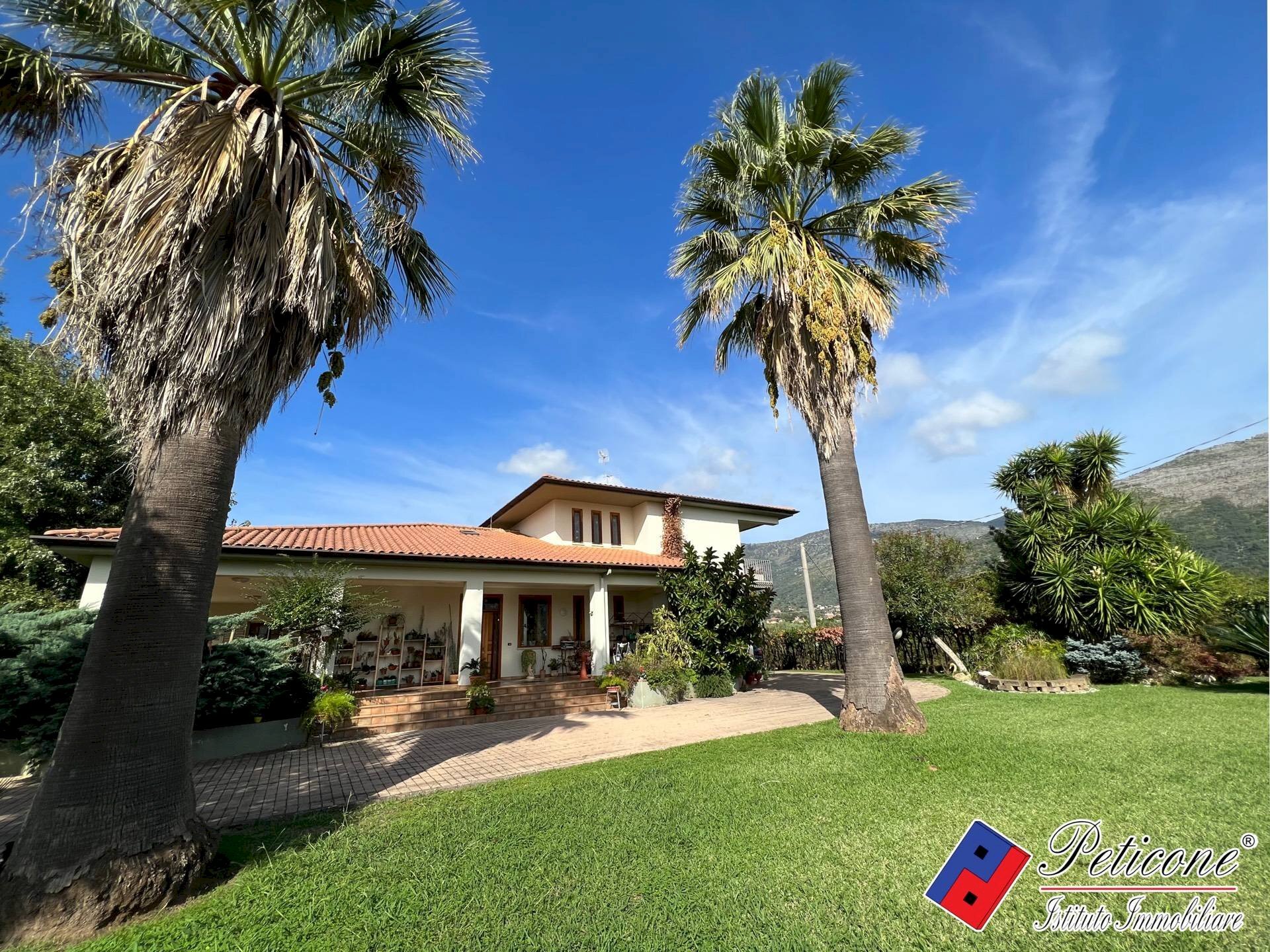 Foto 1 - Villa Via Madonna degli Angeli, Fondi - foto 1