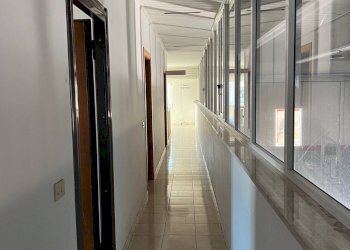 Foto 5 - Warehouse Via diversivo acquachiara, Fondi - photo 5