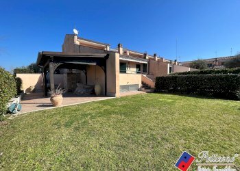 Foto 1 - Villa VIA DELLA POIANA, Fondi - foto 1