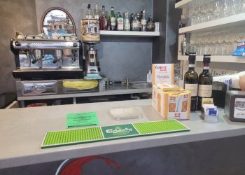 Foto 1 - Bar Tavola Calda - Fredda via roma
 
5, Marcaria - foto 1