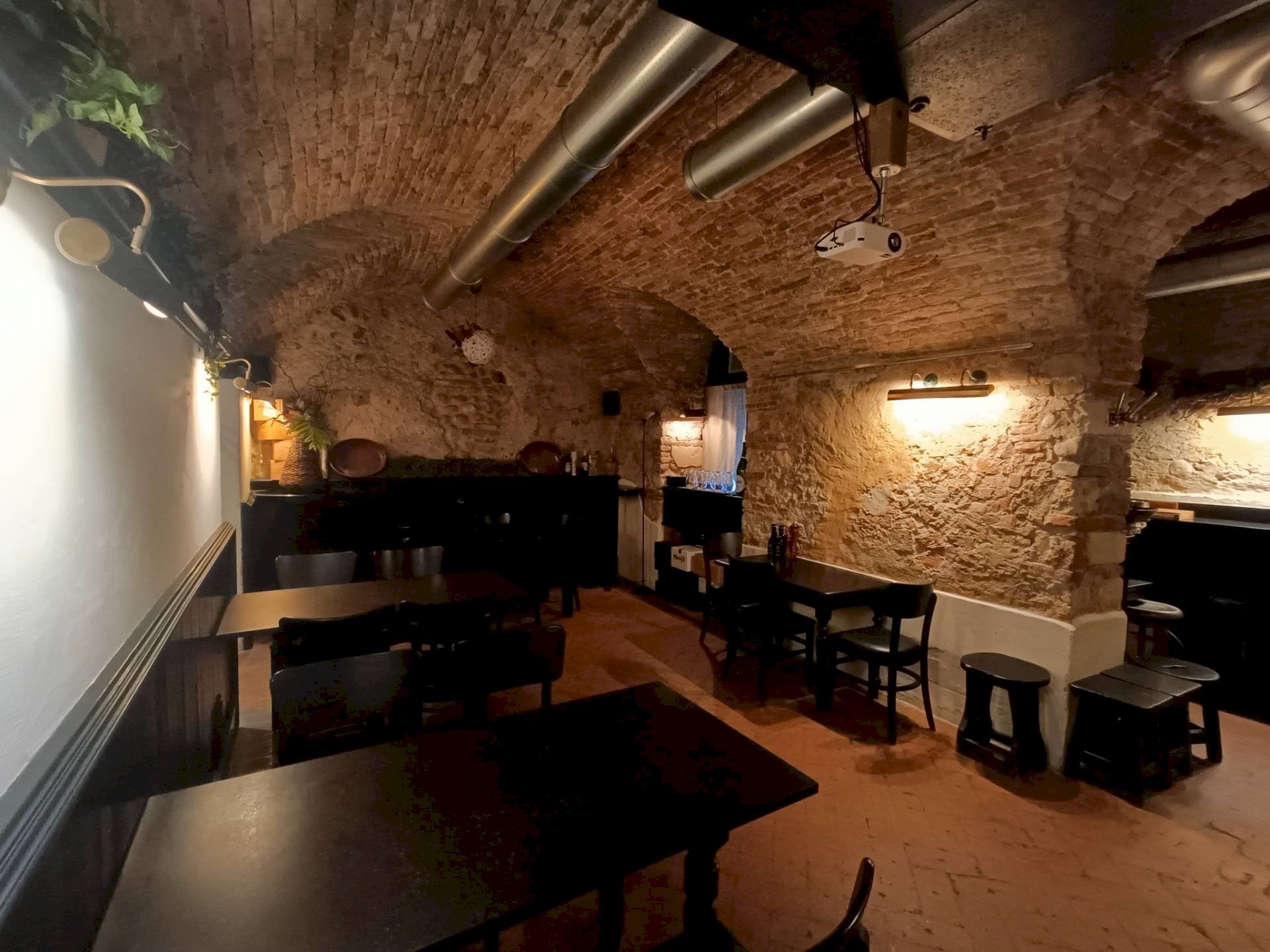 Foto 1 - Locale Commerciale san nazzaro
 
23, Verona - foto 1