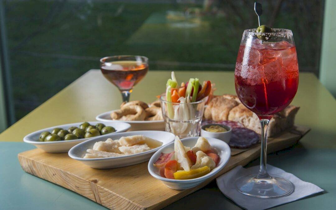 Foto 1 - Bar Tavola Calda - Fredda via roma
 
5, Mantova - foto 1