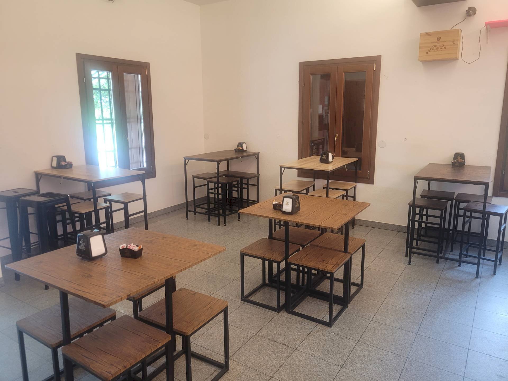 Foto 3 - Bar Tavola Calda - Fredda via roma
 
2, Castel d'Ario - foto 3