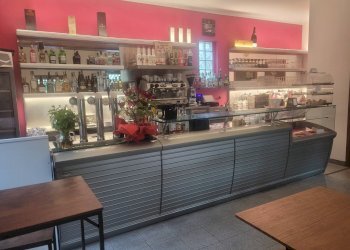 Foto 1 - Bar Tavola Calda - Fredda via roma
2, Castel d'Ario - foto 1