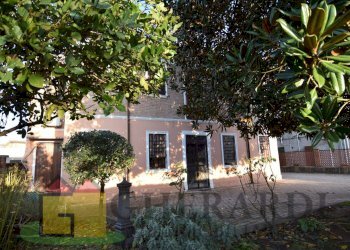 Foto 13 - Villa Ferrara - foto 11