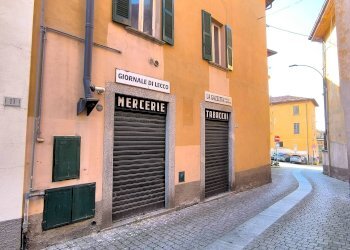 Foto 3 - Locale Commerciale via Coppola, Civate - foto 3