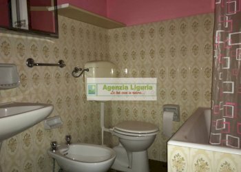 Bagno - Appartamento piazza xx settembre
 
7, Perinaldo - foto 5