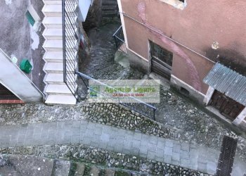 Viste - Appartamento piazza xx settembre
 
7, Perinaldo - foto 28