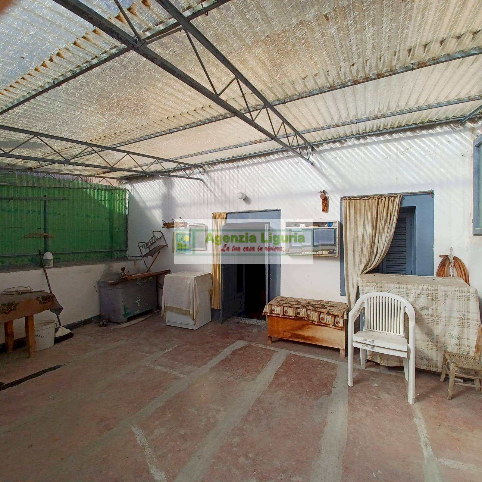 Foto 1 - Appartamento via poggiolino
 
n°4, Perinaldo - foto 1