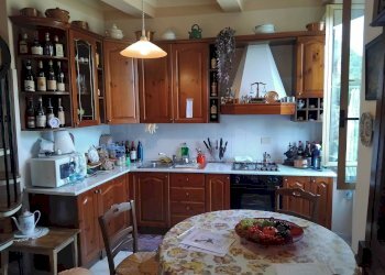 Foto 3 - Quadrilocale via vittorio Emanuele
 
46, Castel Vittorio - foto 3