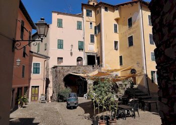 Foto 22 - Quadrilocale via vittorio Emanuele
 
46, Castel Vittorio - foto 22