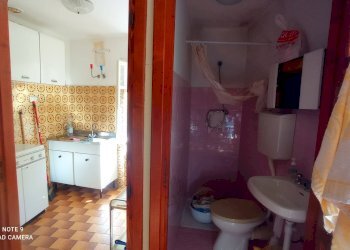 Foto 4 - Trilocale via gioberti
 
1, Perinaldo - foto 4