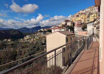 Foto 3 - Appartamento via visitazione
 
9, Perinaldo - foto 3