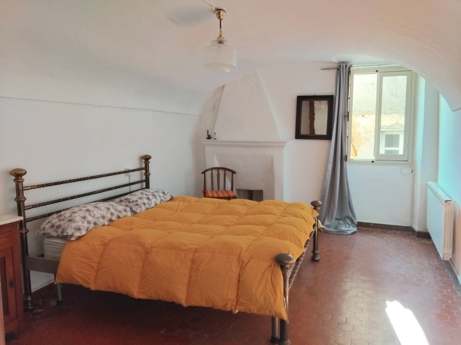 Foto 2 - Quadrilocale piazza castello
3, Perinaldo - foto 2