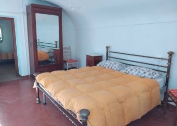 Foto 5 - Quadrilocale piazza castello
 
3, Perinaldo - foto 5