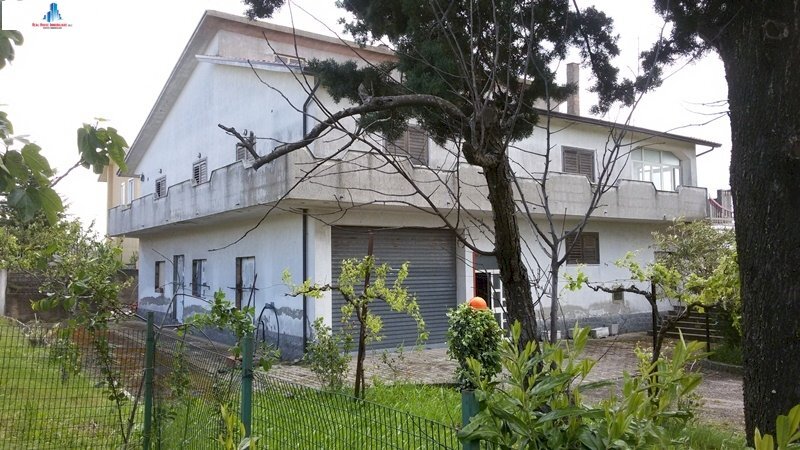 Foto 1 - Casa indipendente contrada maggiano
 
101, Vallata - foto 1