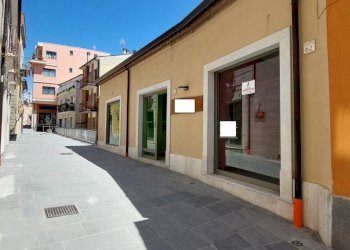 Foto 2 - Locale Commerciale via d'afflitto, Ariano Irpino - foto 2