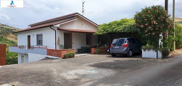 Foto 2 - Casa indipendente contrada gaudiciello, Ariano Irpino - foto 2