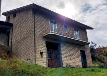 Foto 1 - Casa indipendente C/DA BOSCO, Ariano Irpino - foto 1