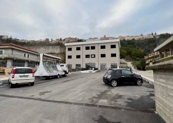 Foto 1 - Locale Commerciale VIA VARIANTE, Ariano Irpino - foto 1