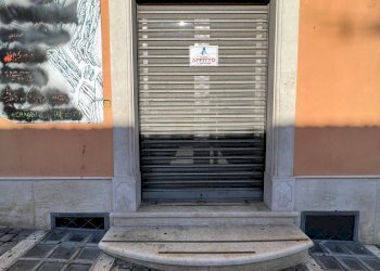 Foto 2 - Locale Commerciale Piazza Mazzini, Ariano Irpino - foto 2