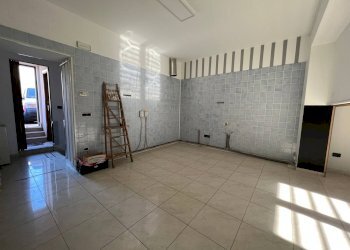 Foto 6 - Locale Commerciale Piazza Mazzini, Ariano Irpino - foto 6