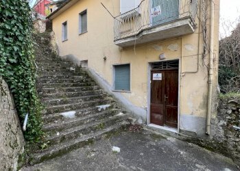 Foto 1 - Casa indipendente via del riscatto
 
13, Ariano Irpino - foto 1