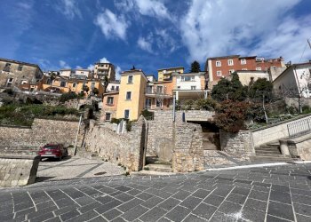 Foto 1 - Villa via desabramo, Ariano Irpino - photo 1