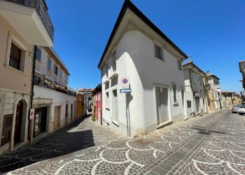 Foto 3 - Casa semi indipendente via umberto I, Ariano Irpino - foto 3