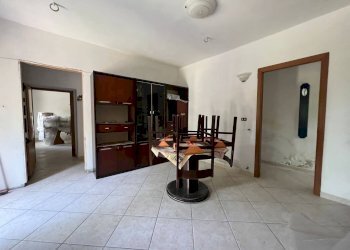 Foto 3 - Casa semi indipendente via Molini
 
11, Trevico - foto 3