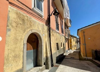 Foto 3 - Trilocale via Francesco de Sanctis
 
29-31, Savignano Irpino - foto 3