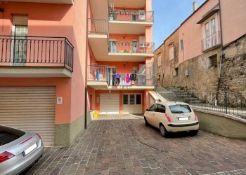 Foto 2 - Box via pietro paolo parzanese
60, Ariano Irpino - foto 2