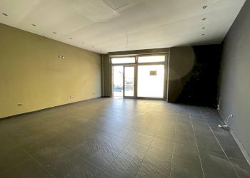 Foto 5 - Locale Commerciale VIA TIGLI, Ariano Irpino - foto 5