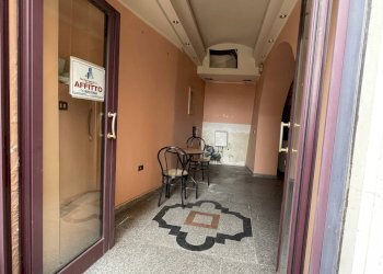 Foto 3 - Locale Commerciale via Roma
 
17, Ariano Irpino - foto 3