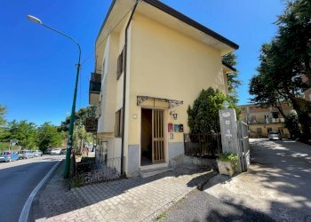 Foto 3 - Apartment via giacomo matteotti
 
50, Ariano Irpino - photo 3