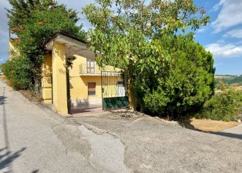 Foto 1 - Casa indipendente contrada masciano
 
56, Ariano Irpino - foto 1
