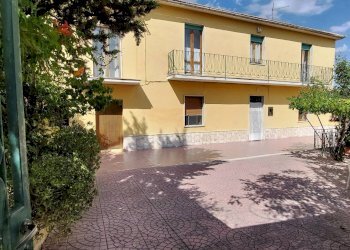 Foto 2 - Casa indipendente contrada masciano
 
56, Ariano Irpino - foto 2