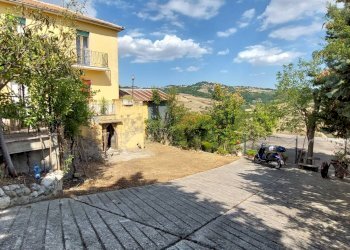 Foto 3 - Casa indipendente contrada masciano
 
56, Ariano Irpino - foto 3