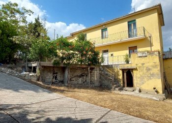 Foto 4 - Casa indipendente contrada masciano
 
56, Ariano Irpino - foto 4