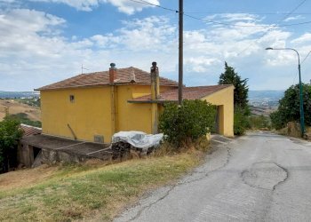 Foto 32 - Casa indipendente contrada masciano
 
56, Ariano Irpino - foto 32