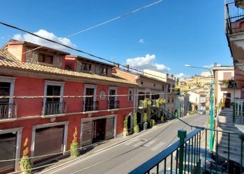 Foto 16 - Quadrilocale corso vittorio emanuele
 
312, Ariano Irpino - foto 15