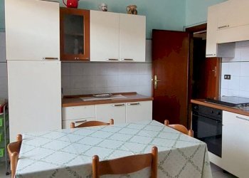 Foto 18 - Quadrilocale corso vittorio emanuele
 
312, Ariano Irpino - foto 17