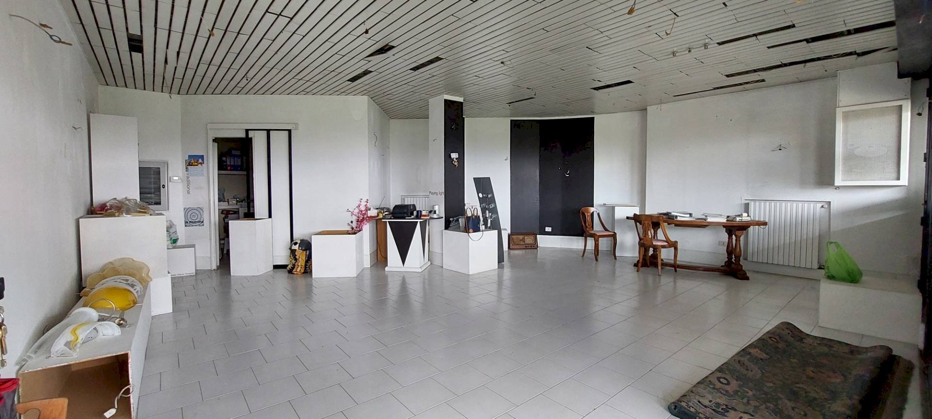 Foto 4 - Locale Commerciale via XXV aprile, Ariano Irpino - foto 3