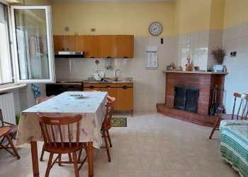 Foto 12 - Casa indipendente contrada cardito, Ariano Irpino - foto 11