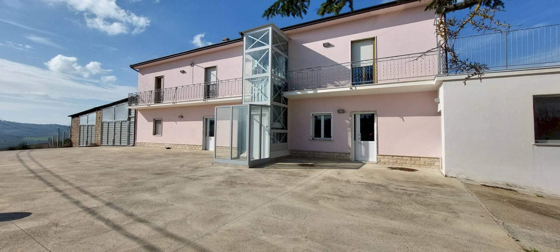 Foto 2 - Ufficio contrada camporeale
111, Ariano Irpino - foto 2