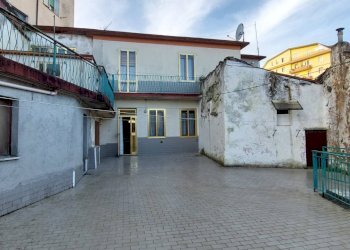 Foto 1 - Casa indipendente via guardia, Ariano Irpino - foto 1